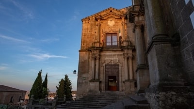 Puerta Colegio de la Compañía de Jesús imagen destacada