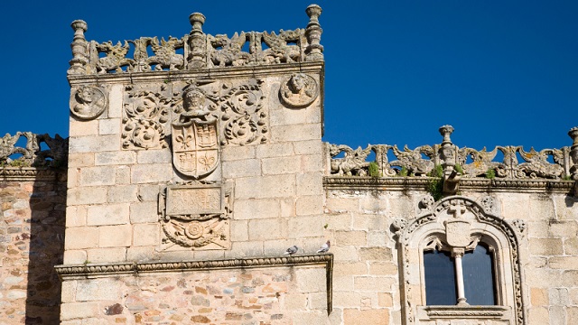 Cómo visitar el Palacio de los Golfines de Abajo