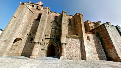 Iglesia de Santiago Cáceres