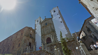 Iglesia de San Francisco Javier Cáceres