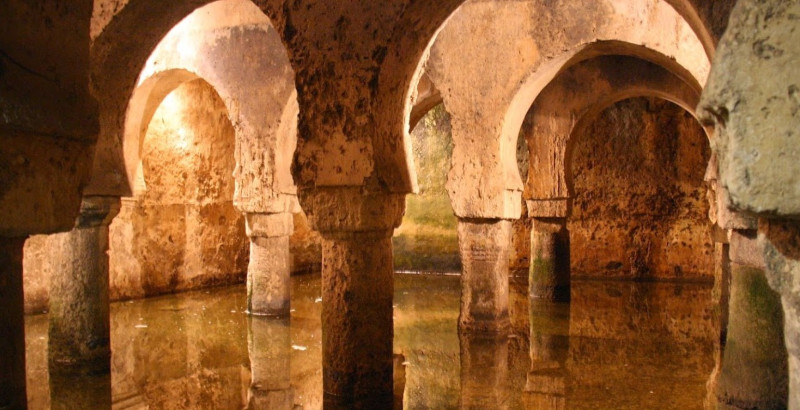 Visita con niños el museo de Cáceres y el aljibe