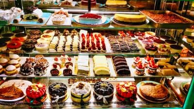 Dónde comer buenos pasteles en Cáceres