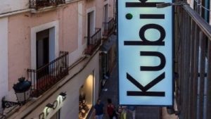 Hotel KubiK en Cáceres