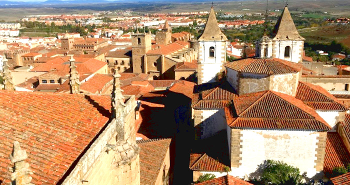 Subir a la Torre de las Cigüeñas de Cáceres