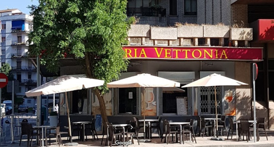 Los mejores bares para comer de tapas en Cáceres: Vettonia