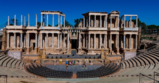 Los Pueblos Más Bonitos cerca de Cáceres - Mérida