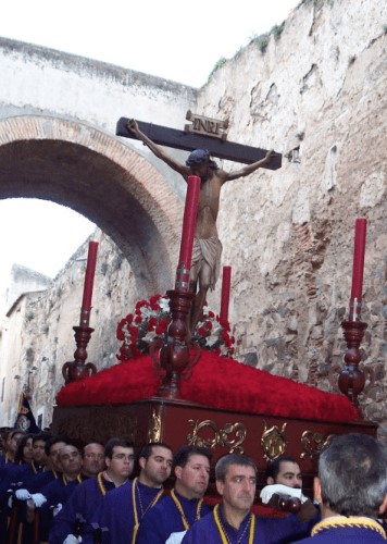 Santísimo Cristo de las Indulgencias - ¿Hay costaleros en la Semana Santa de Cáceres?