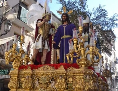 Nuestro Padre Jesús de la Humildad en su Prendimiento - ¿Cuánto dura una procesión de Semana Santa en Cáceres?