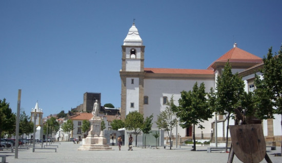 Pueblos de Portugal cerca de Cáceres - Castelo de Vide