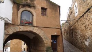 Arco del Cristo - Los mejores y más famosos misterios de Cáceres