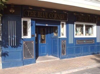 Blue Corner Iris Pub - Los 5 mejores sitios para jugar a los dardos en Cáceres