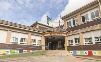 Colegio Cervantes - ¿Qué colegios de Cáceres tienen comedor?