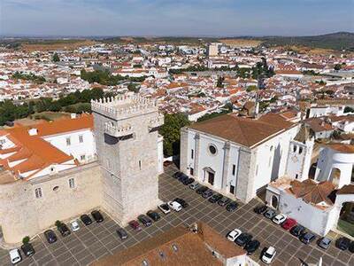 Estremoz - Los 5 mejores pueblos de Portugal cerca de Badajoz