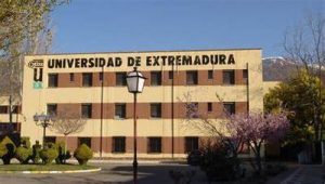 ¿Cómo obtener el carnet universitario en la Universidad de Extremadura?