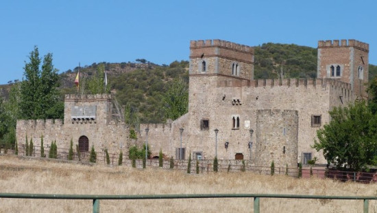 Castillo de la Granja de Toriñuelo