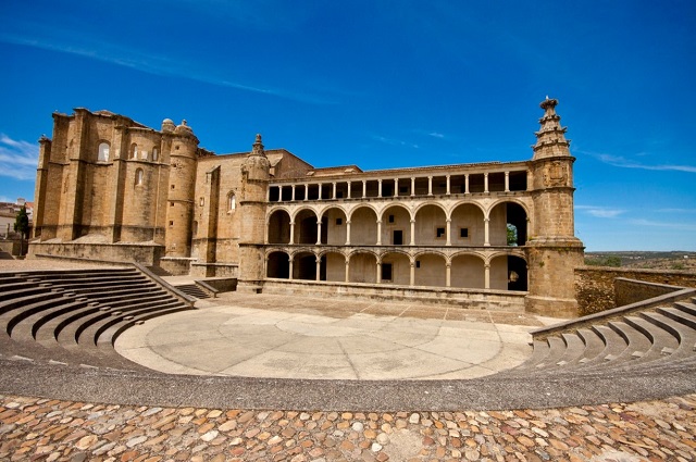 El Conventual de San Benito en Alcántara