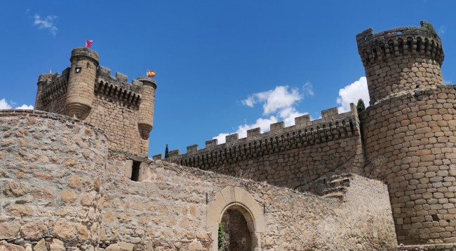Los Pueblos Más Bonitos de Toledo cerca de Cáceres - Oropesa