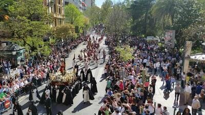 Procesión Magna del año 2015 en Cáceres, a su paso por el Paseo de Cánovas