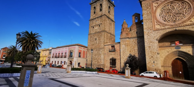 Los Pueblos Más Bonitos de Toledo cerca de Cáceres - Talavera de la Reina