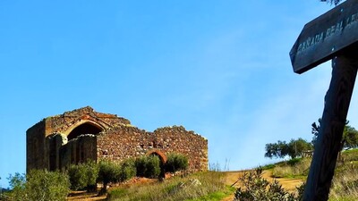 Las ermitas en ruinas más representativas de Extremadura