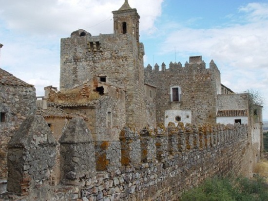 Visitar el Castillo de Azagala de Alburquerque