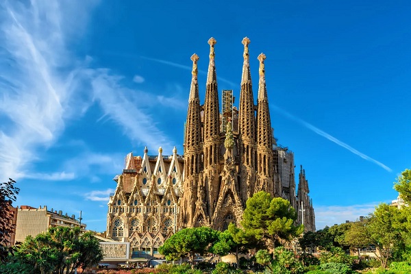 Monumentos Históricos de España: Sagrada Familia de Barcelona